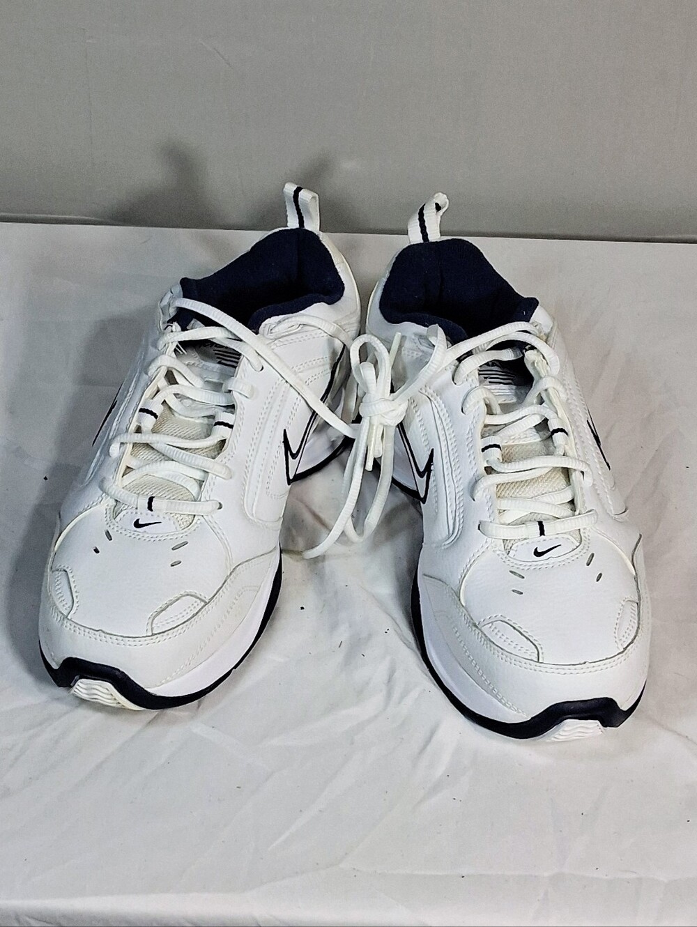 Men's Nike Air Monarch IV Size 6.5 4E Crosstrainer Shoes/Sneakers